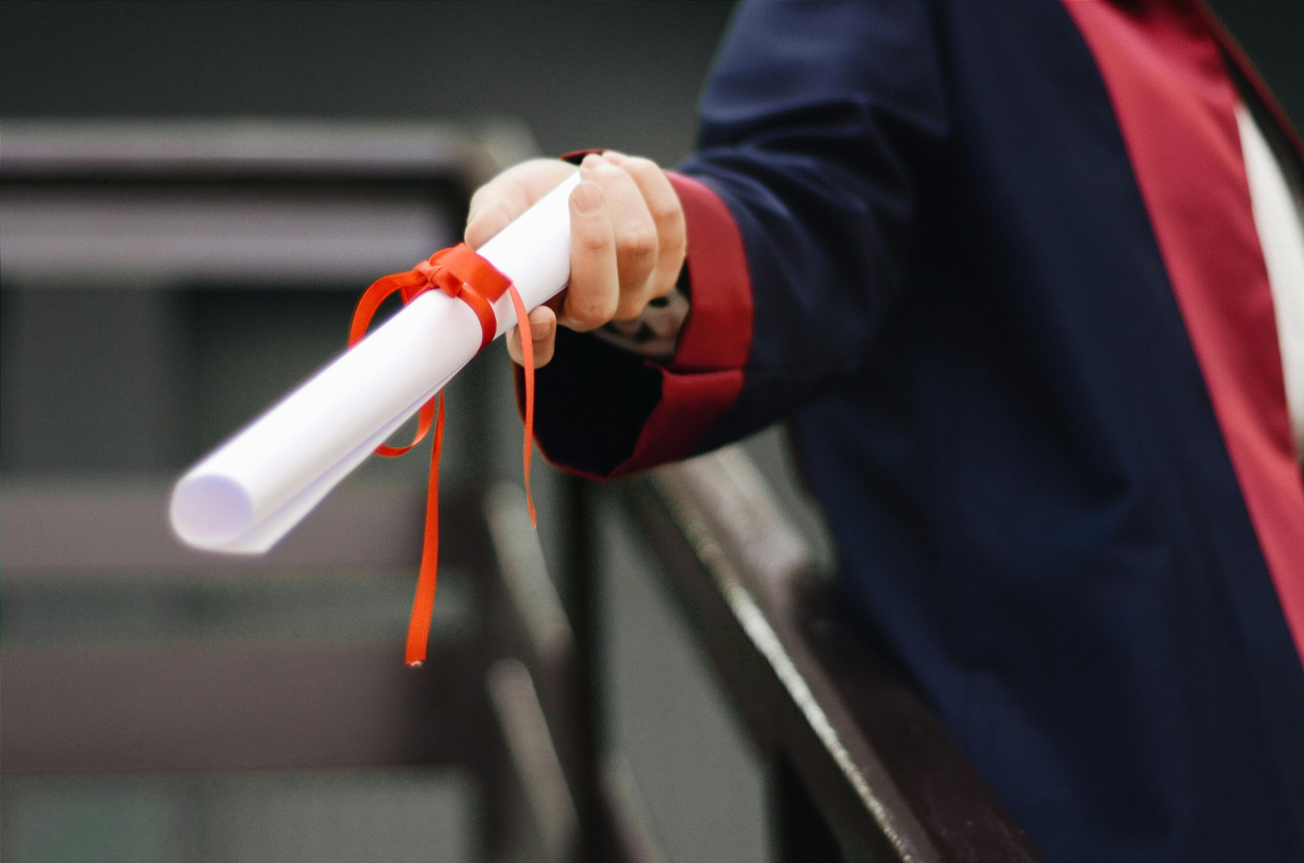 new graduate with marketing degree
